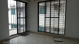 জিম ও সুইমিং পুলসহ বিলাসবহুল অ্যাপার্টমেন্ট ভাড়া ৪ বেড ৩১০০ বর্গফুট।