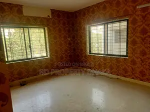 গুলশানে ২৫৩০ বর্গফুটের চমৎকার অফিস স্পেস ভাড়া