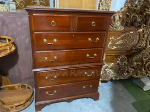 Drexel Heritage Georgian Flame Mahogany Twelve Drawer