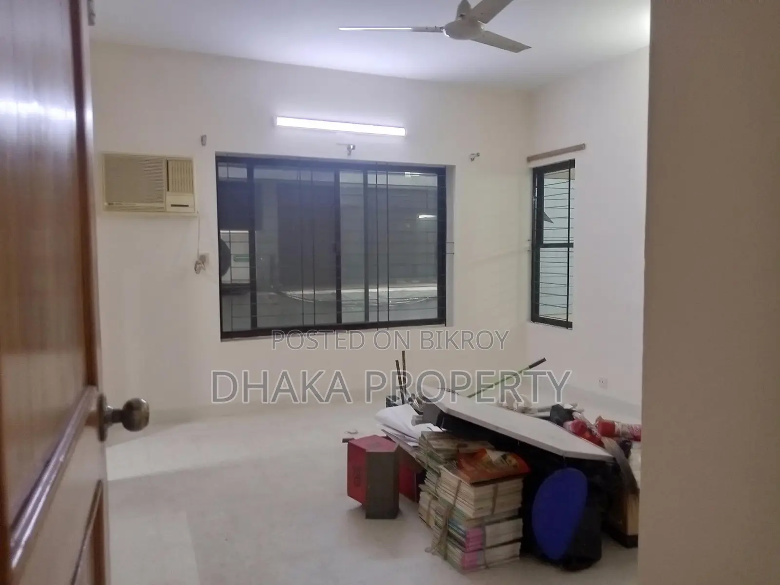 3300-Sqft Semi Furnished 4 Bedrooms Apartment Rent in Baridhara