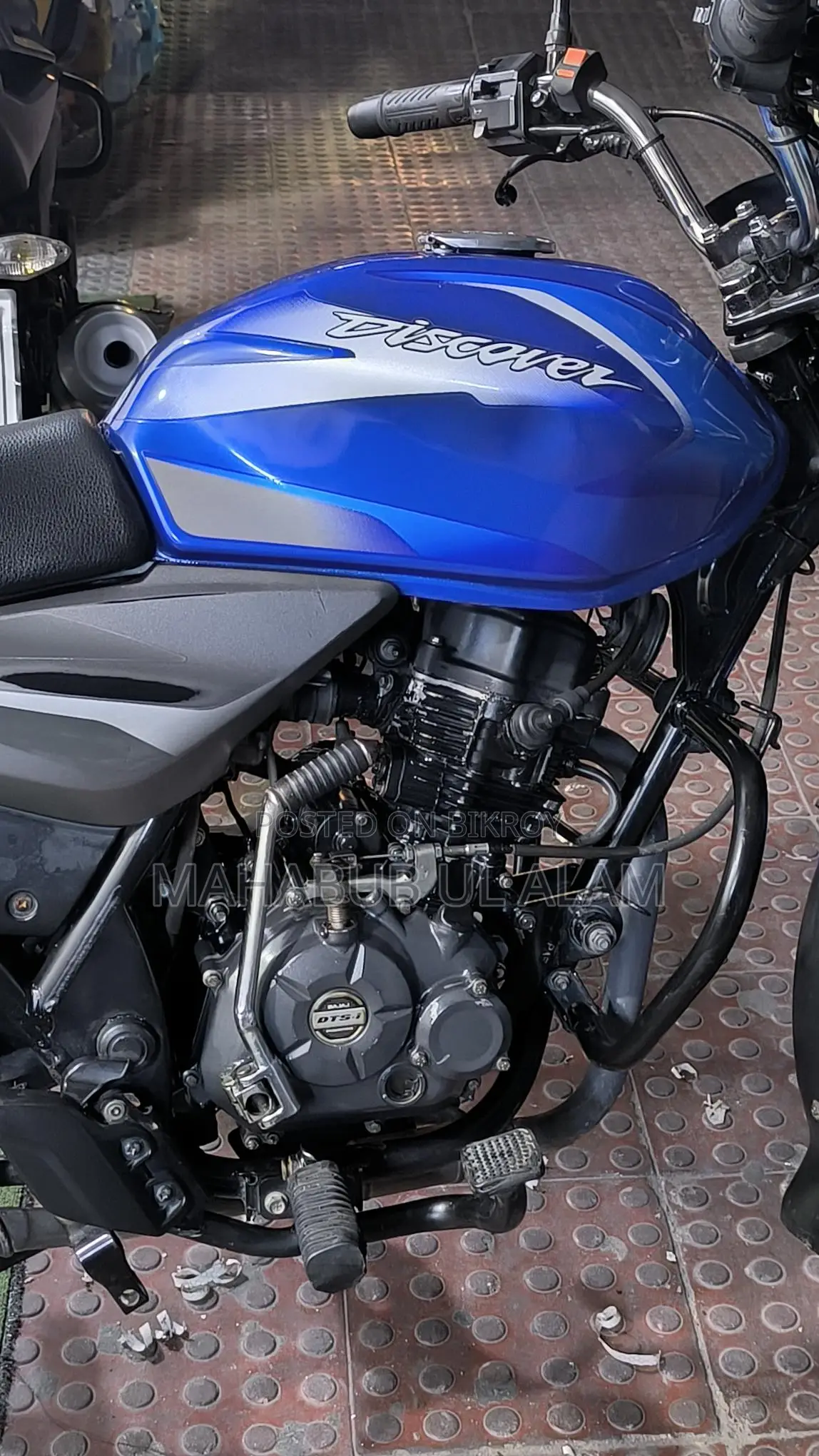 Bajaj Discover 125 SD & Cbs 2020