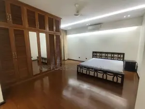 বারিধারায় ৭,৫০০ বর্গফুটের ফার্নিশড ৫ বেডরুমের বিলাসবহুল অ্যাপার্টমেন্ট ভাড়া