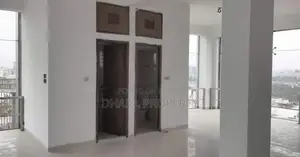 বনানীতে ১৮০০ বর্গফুট বাণিজ্যিক স্পেস ভাড়া