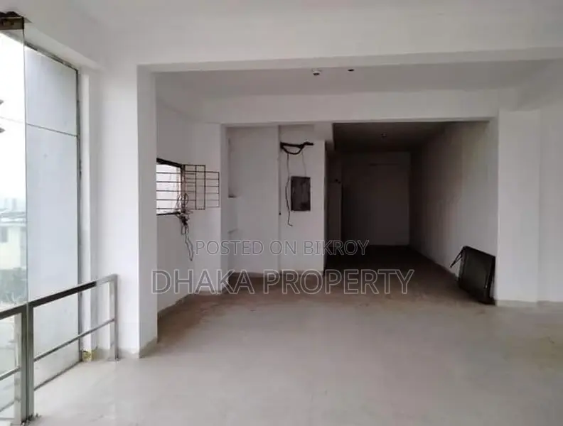 বনানীতে ১৮০০ বর্গফুট বাণিজ্যিক স্পেস ভাড়া