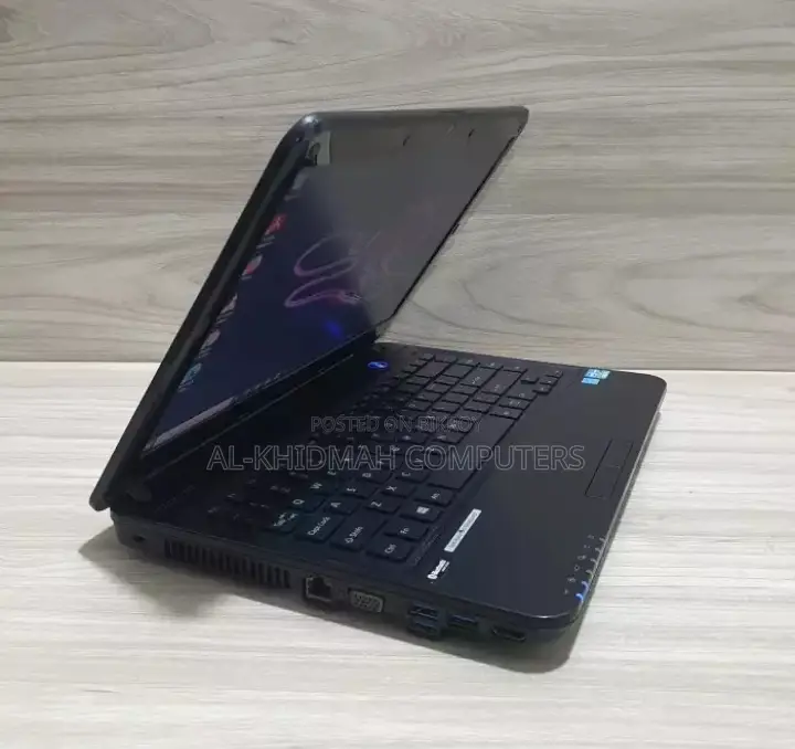 Fujitsu Core i5 Japanese Laptop,