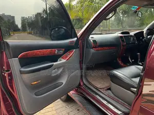 Toyota Prado 2003