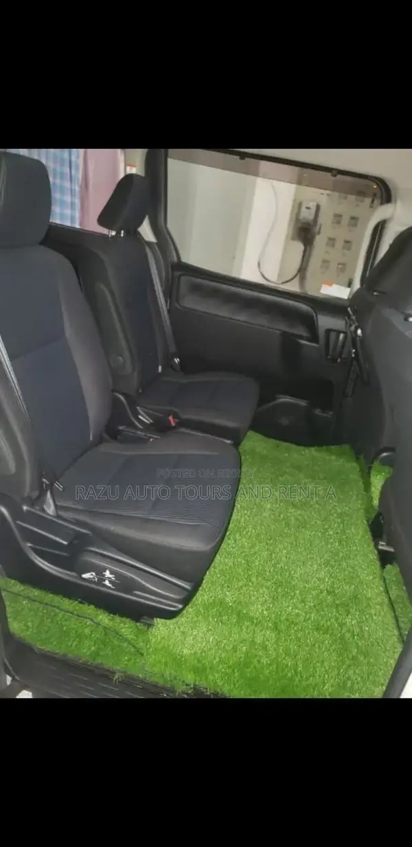 ভাড়ার জন্য হাইব্রিড নোয়াহ