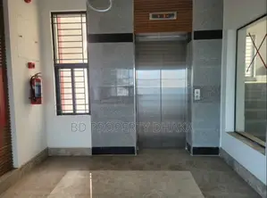 ভাড়ার জন্য ৬০০০ বর্গফুটের কমার্শিয়াল স্পেস