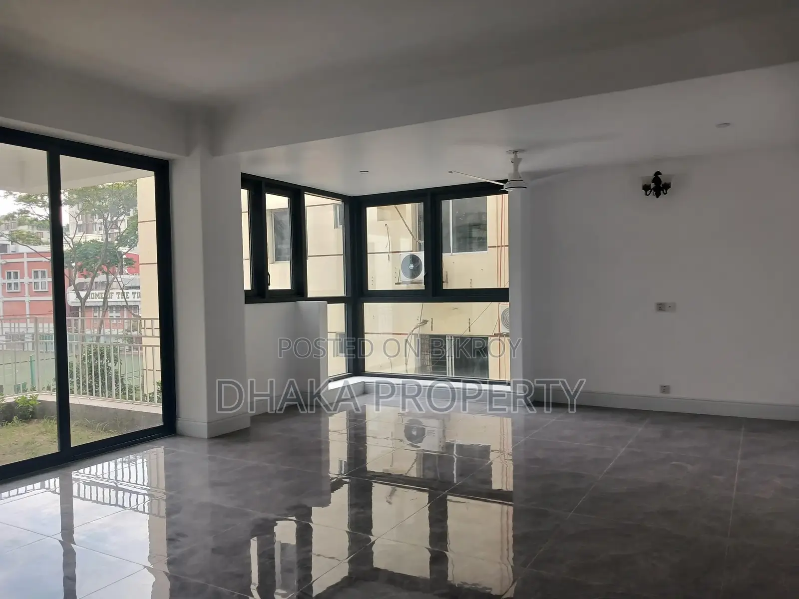 3900sqFt.Brand New Semi Furnish Apartment Rent At Baridhara DMZ.