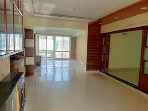 বনানীতে ২৬০০ বর্গফুটের চমৎকার বিল্ডিংয়ে আনফার্নিশড অ্যাপার্টমেন্ট ভাড়া