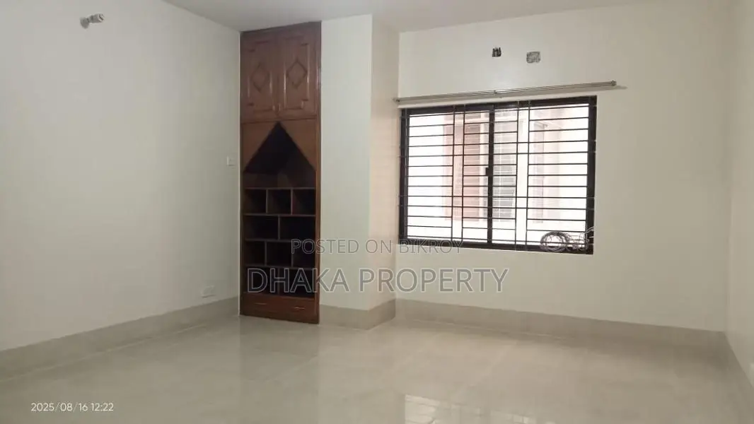 2275SqFt.3Bed Flat Rent at Gulshan Area