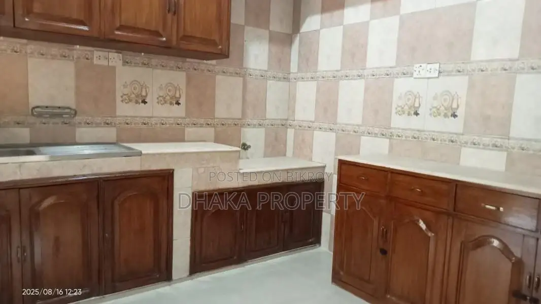 2275SqFt.3Bed Flat Rent at Gulshan Area