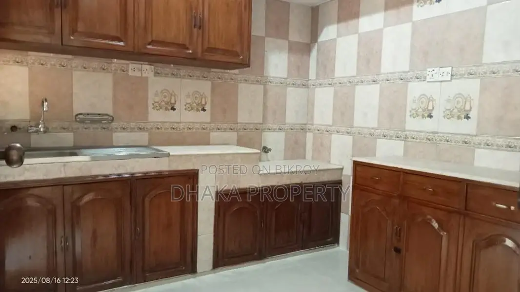 2275SqFt.3Bed Flat Rent at Gulshan Area