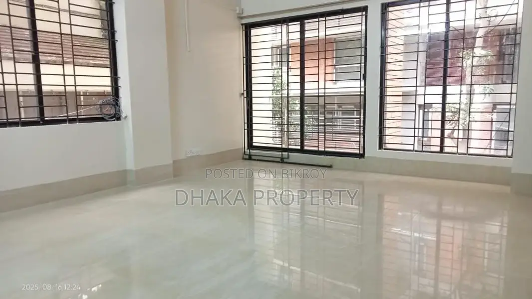 2275SqFt.3Bed Flat Rent at Gulshan Area