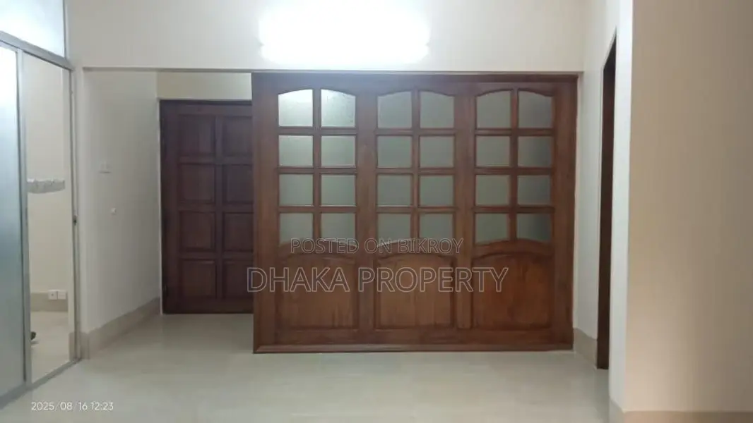 2275SqFt.3Bed Flat Rent at Gulshan Area