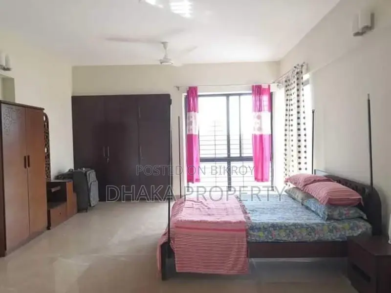 A Luxurious Full-Furnished Apartment Rent in Baridhara Area