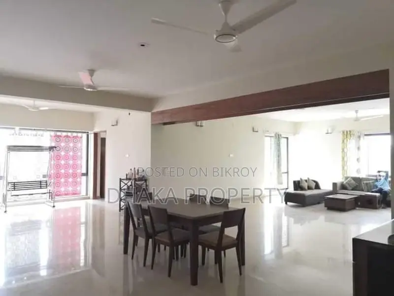 A Luxurious Full-Furnished Apartment Rent in Baridhara Area