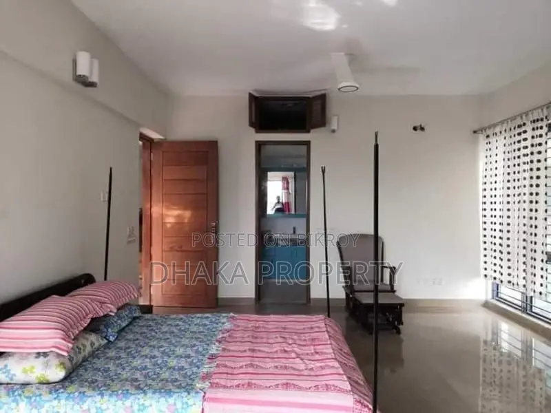 A Luxurious Full-Furnished Apartment Rent in Baridhara Area