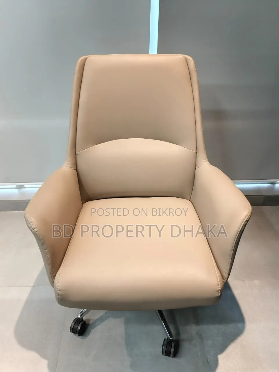৩২৭৩ বর্গফুটের কমার্শিয়াল স্পেস ভাড়ার জন্য