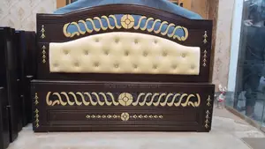 BED 5/7 & 6/7 FEET. M # 6379