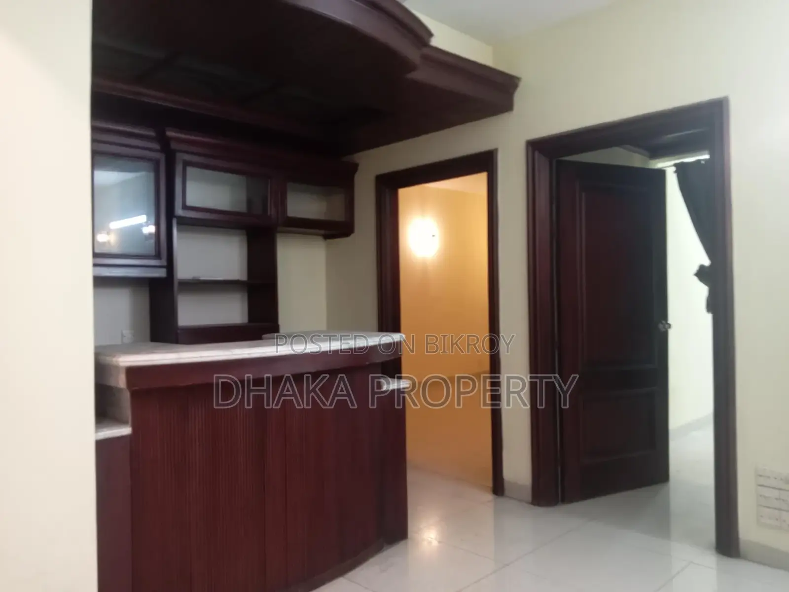 2200-Sqft 3 Bedrooms Apartment Rent in Baridhara Diplomatic Area
