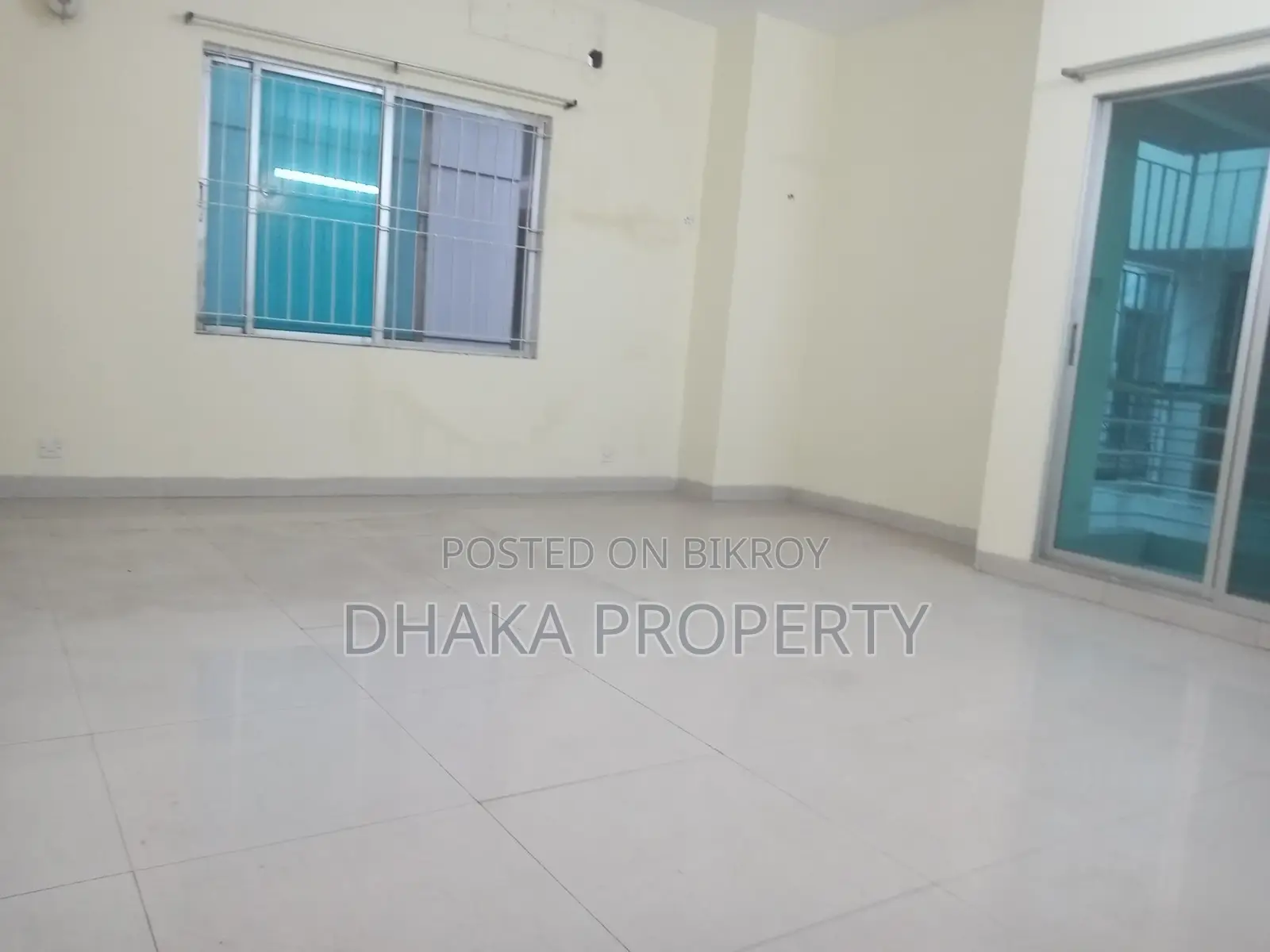 2200-Sqft 3 Bedrooms Apartment Rent in Baridhara Diplomatic Area