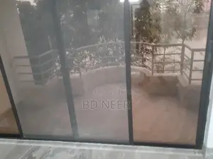 গুলশান-১ এ লেক ভিউ ৩৮০০ বর্গফুটের ৪ বেডরুমের ফ্ল্যাট ভাড়া