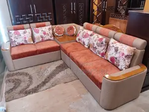CORNER SEGUN SOFA SET. M # 6389