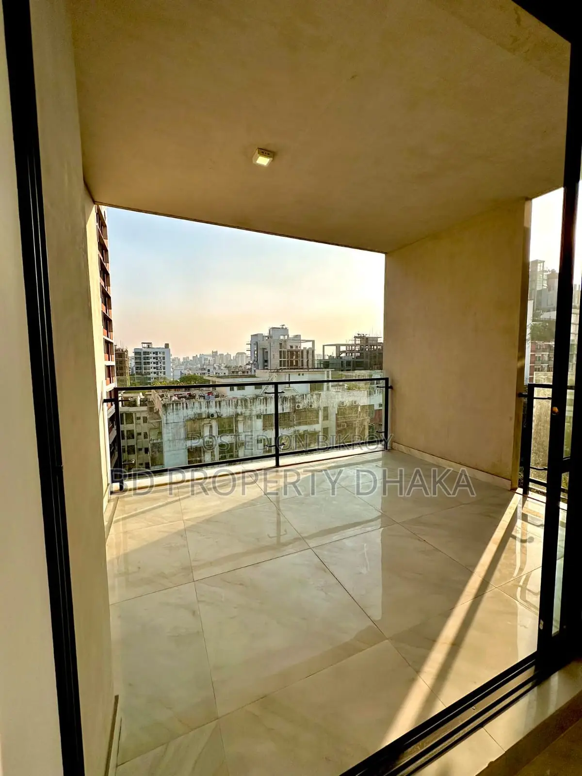 Luxurious Semi-furnished Apartments for Rent