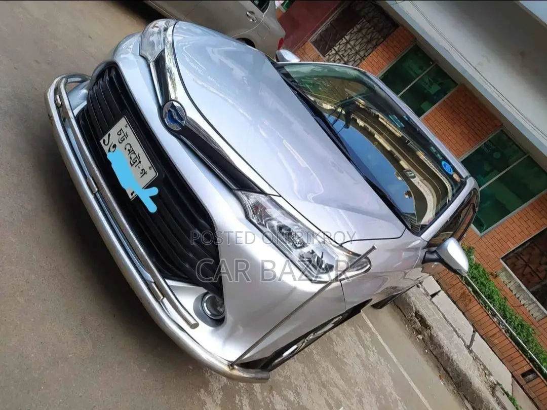 Toyota Fielder X OCTANE SILVER 2015