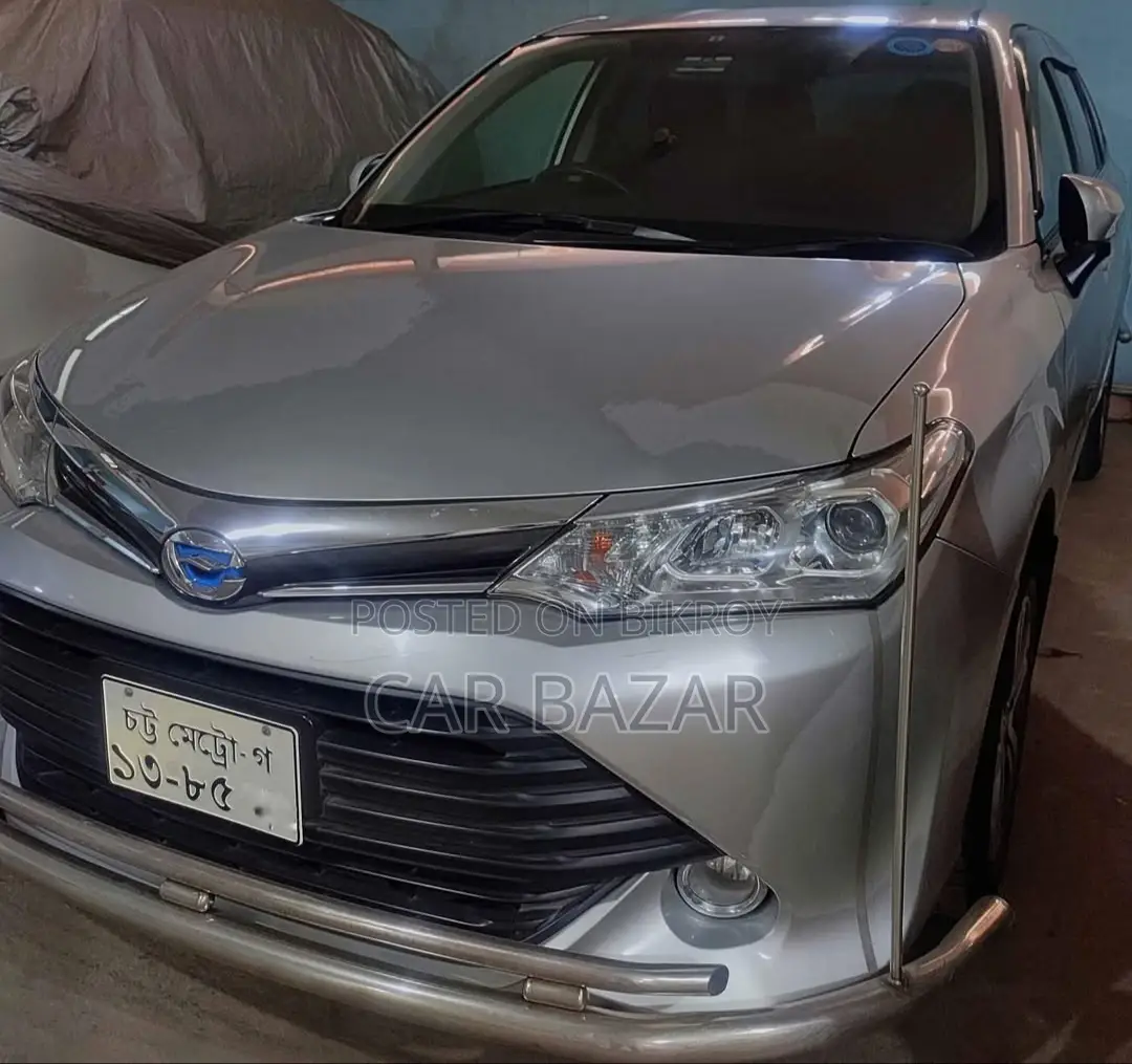 Toyota Fielder X OCTANE SILVER 2015