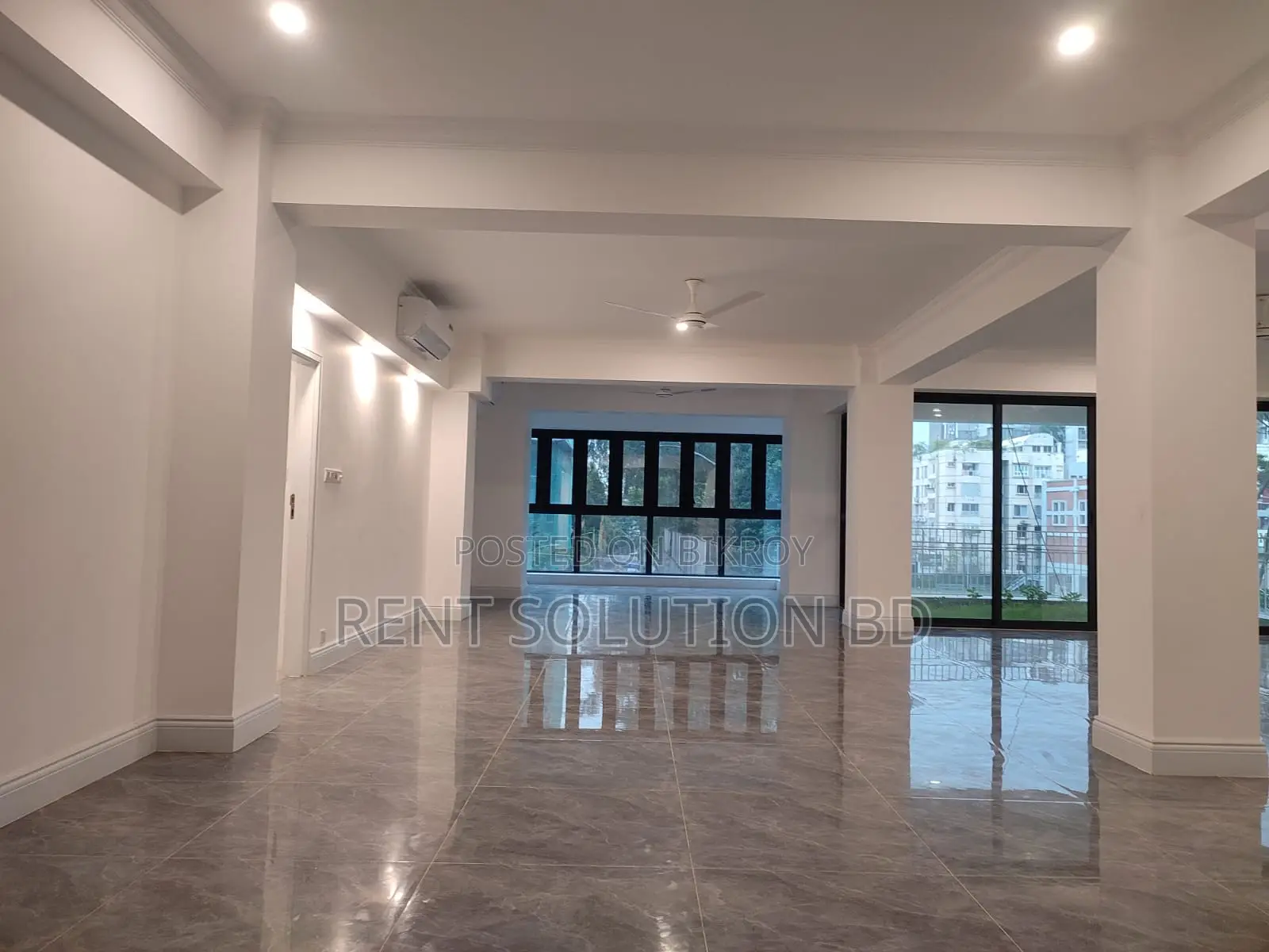 Luxury New Semi furnished Apartment For Rent in Baridhara