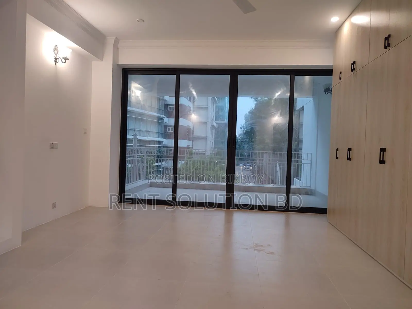 Luxury New Semi furnished Apartment For Rent in Baridhara