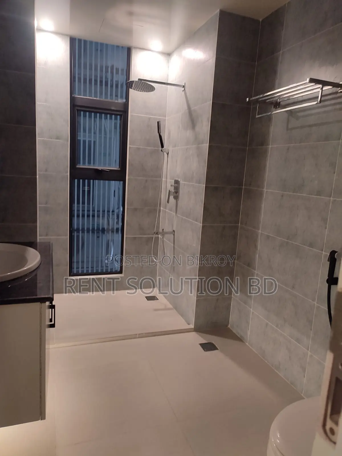 Luxury New Semi furnished Apartment For Rent in Baridhara