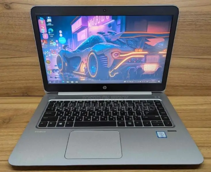 HP Elitebook Folio 1040 G3 Core i7 6th Gen Metal Body Laptop, 8/256, 14"