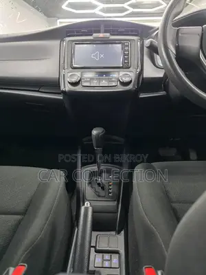 Toyota Axio EX HYBRID 2020