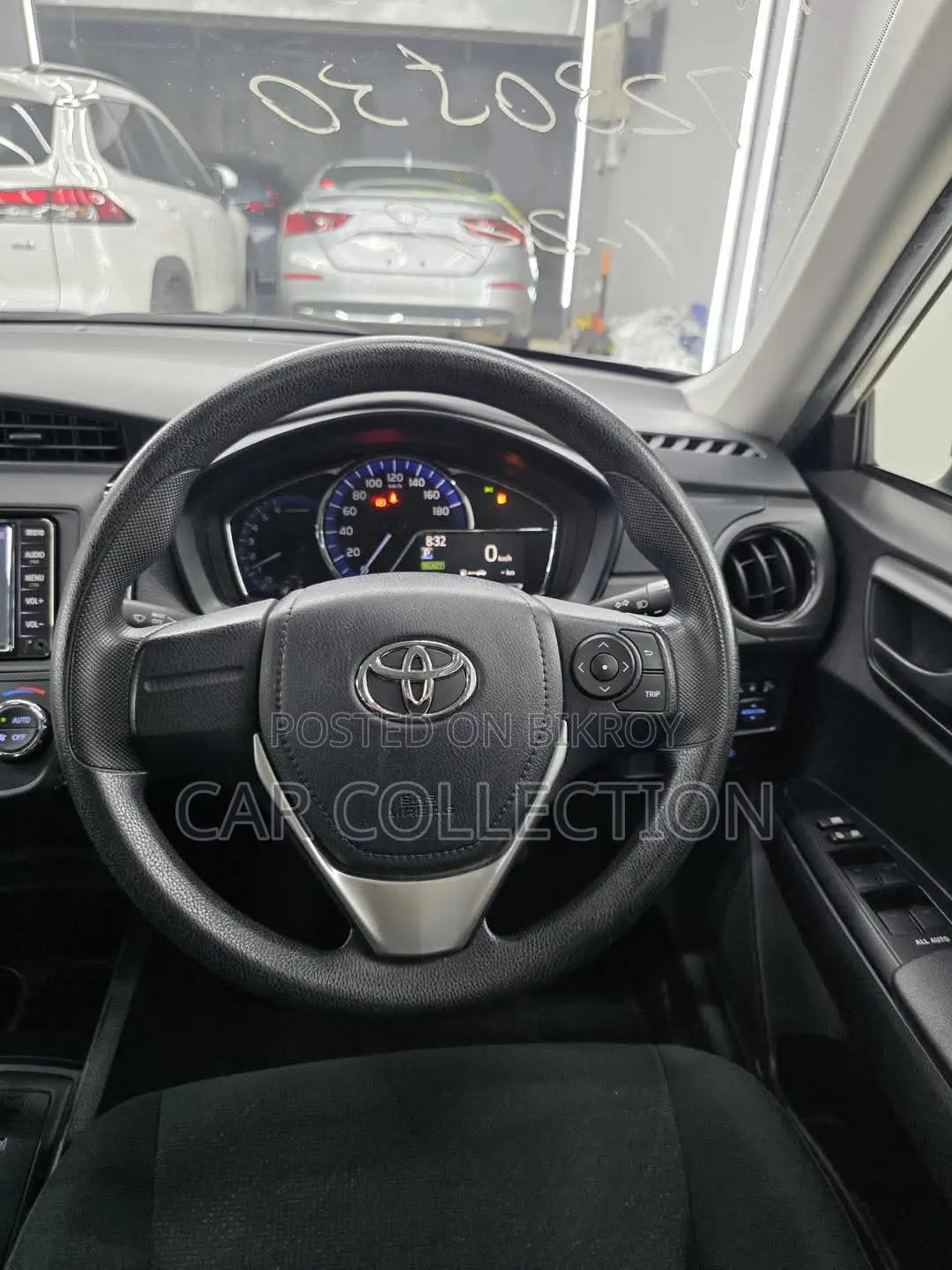 Toyota Axio EX HYBRID 2020