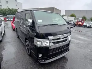 Toyota Hiace Super gl dark prime 2022