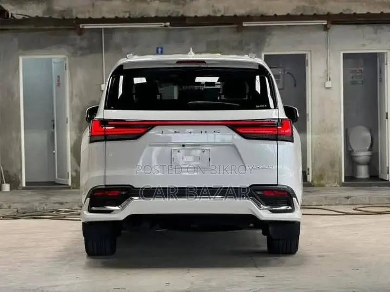Lexus LX 600 BRAND NEW V6 3.5L 2024