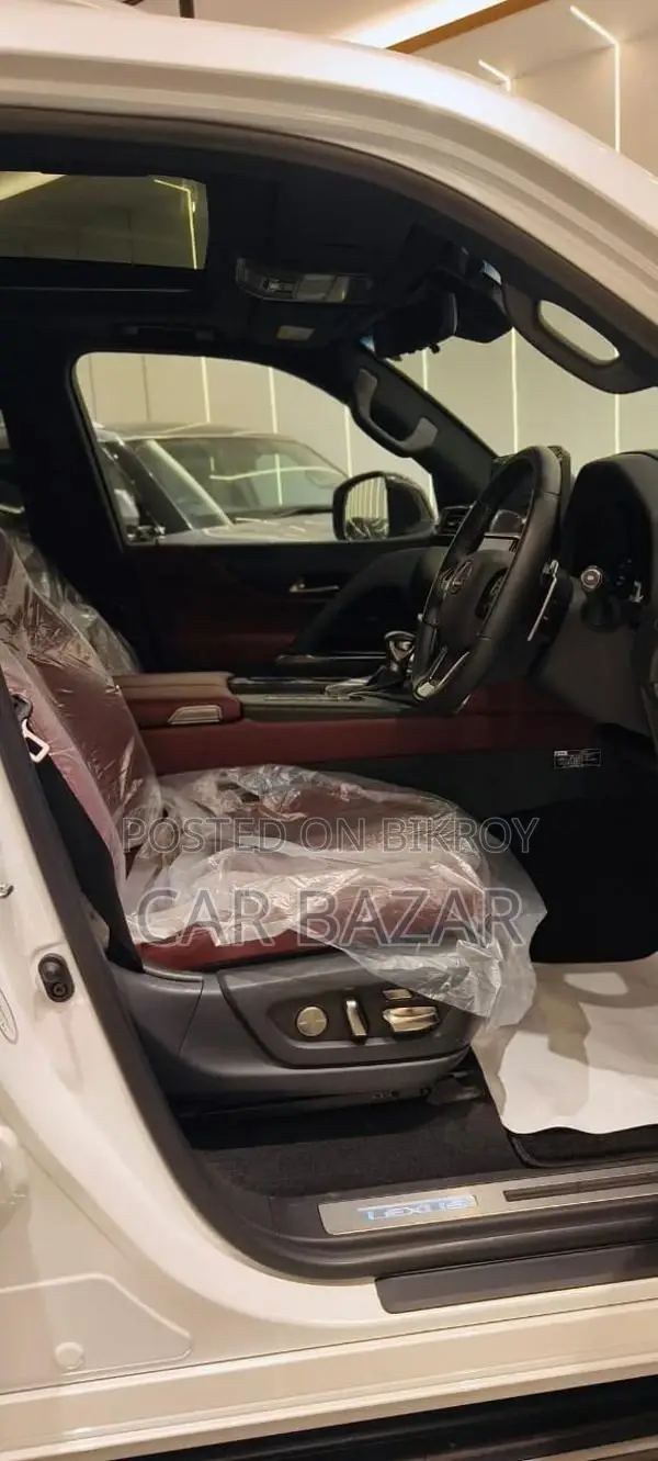 Lexus LX 600 BRAND NEW V6 3.5L 2024