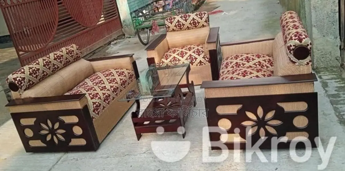 Sufaset Sell by Nice Design nd Reasonable Price With Center Table