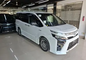 Toyota Voxy ZS KIRAMIKI 2 2020
