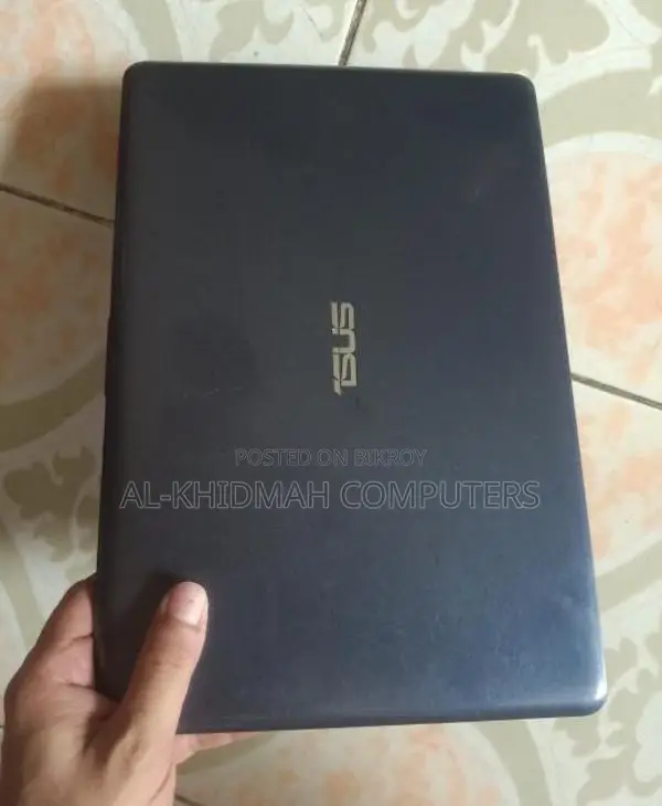 Asus 8th Gen Ultra Slim Mini Laptop, সারাদেশে কুরিয়ারেও নিতে পারেন।