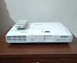 Epson EB-1770W Wireless Projector Made in Japan