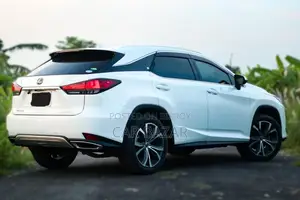 লেক্সাস RX300 L ভার্সন ২.০ লিটার ২০২০