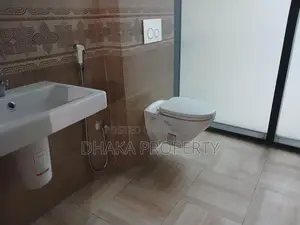 গুলশান এভিনিউতে ৪৬০০ বর্গফুটের ব্র্যান্ড নিউ ওপেন অফিস স্পেস ভাড়া