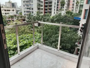 গুলশান ২ উত্তর দিকে আধুনিক ইন্টেরিয়র, জিম ও পুলসহ নতুন অ্যাপার্টমেন্ট উপলব্ধ
