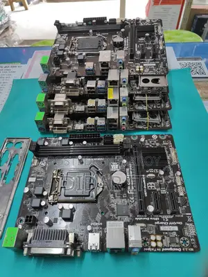অরিজিনাল কোরিয়ান মাদারবোর্ড Asus H81M-E এক বছরের ওয়ারেন্টি