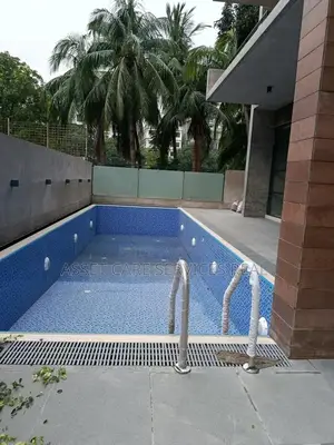4-Bedroom Apartment with Gym and Pool for Rent in North Gulshan