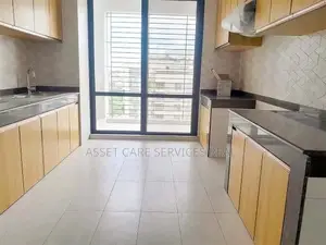 4-Bedroom Apartment with Gym and Pool for Rent in North Gulshan